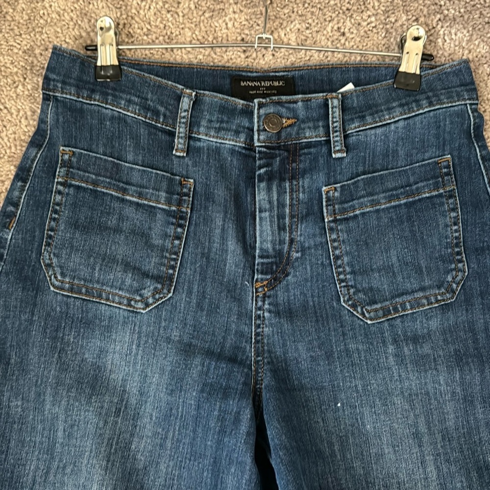 High Rise Wide leg jeans